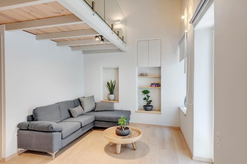 Nomade Vibrant Living Loft Apartment Ermoupoli Exterior foto
