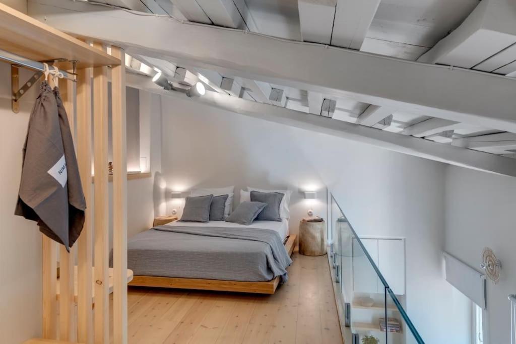 Nomade Vibrant Living Loft Apartment Ermoupoli Exterior foto